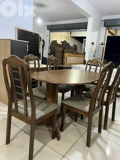 طاولة سفرة ماليزية ست كراسي