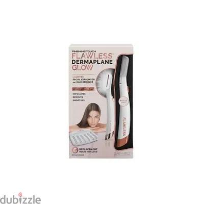 Flawless Dermaplane Facial Exfoliator & Peach Fuzz Trimmer