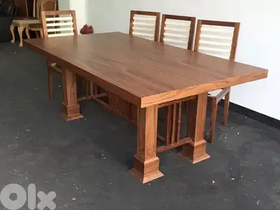 Brand new Dining Table (Factory Liquidation Price