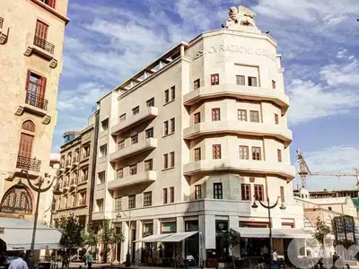 L04424-Shop For Rent in Downtown - Place de L'etoile