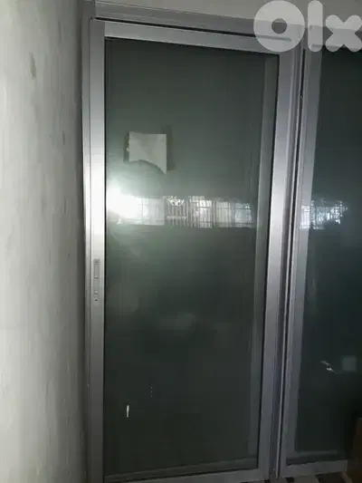 أبواب المنيوم وزجاج جاهز السعر الخاص /$50 المتر