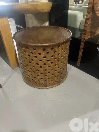 silid wood table