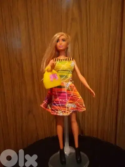 CANDY STRIPES FASHIONISTAS Mattel2016 Great doll+her Own Shoes+bag=24$