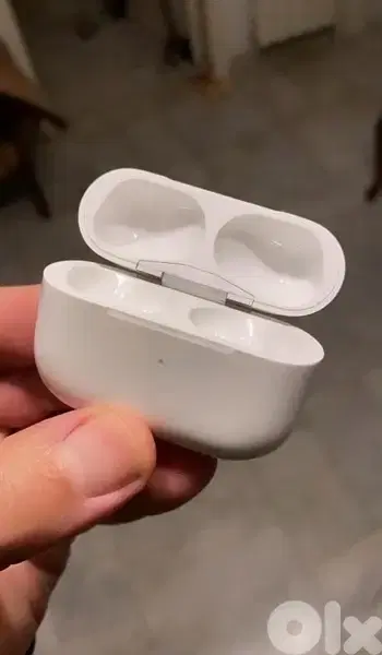Charging case apple ( AirPod pro 2 )