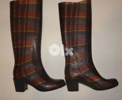 rain boots size 37