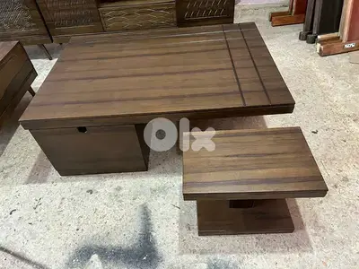 طاولة نص كبيرة قشرة افركيه