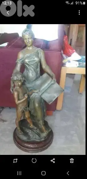 Bronze statue