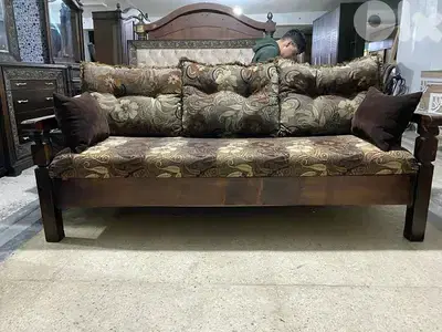 طقم كنبايات كتير مرتب خشب شوح بفتح صندوق