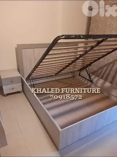 تخت مجوز مع مع مفرش حديد و كومود وحدة جديد بأفضل جودة