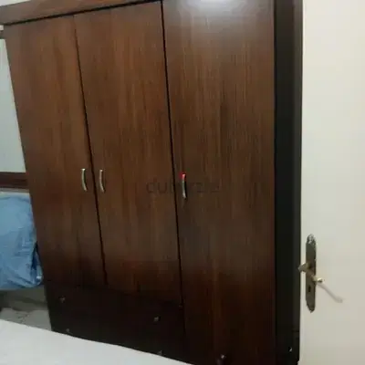 خزانه ٣ درف