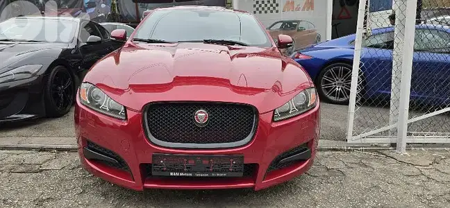 Jaguar XF 3.0 4WD 2015 Full options clean carfax