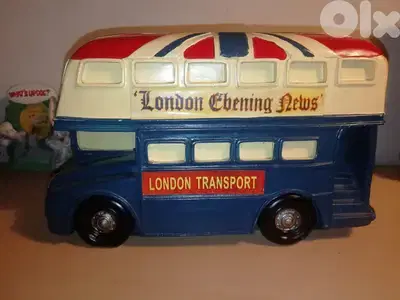 Retro style decorative London bus ceramic money bank 21cm