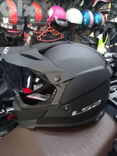 helmet Ls2 Fast evo size xL weight 1280 color matt black