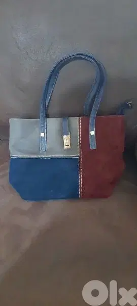 Handbag. Sac. جزدان