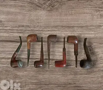 8 vintage wooden pipes
