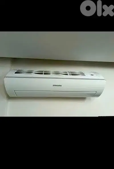 AC samsung triangle 9000 btu like new