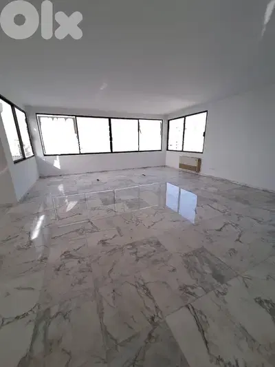 OFFICE ON ZALKA HIGHWAY (200SQ) , (ZL-160)