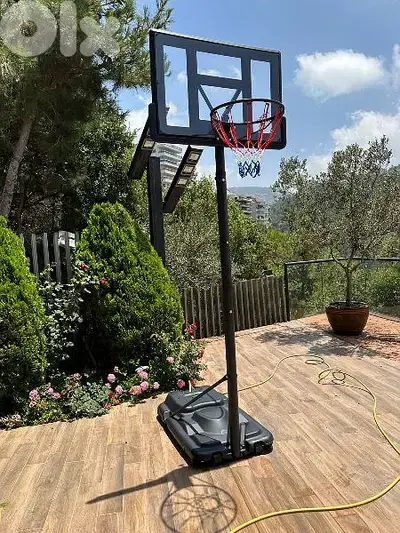 Now 130$ movable basketball hoop