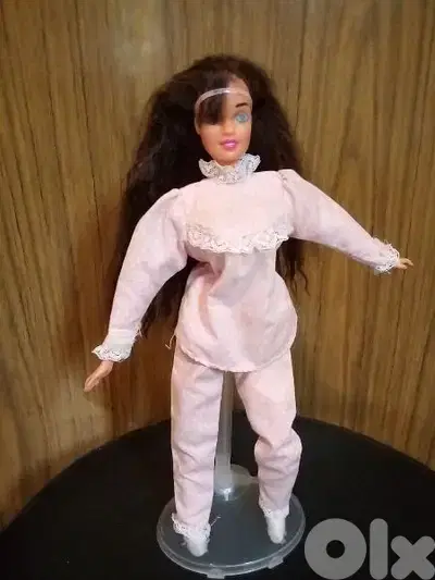 SLUMBER PARTY TERESA Open/Close her Eyes 1994 Special Great doll=25$