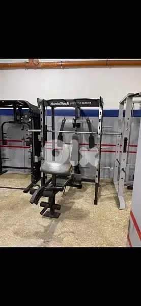 Multifunction machine nordictrack with bench like new