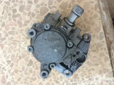 pump for Mercedes C300/2009