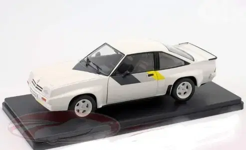 Opel Manta B 400 1981 diecast car model 1:24.