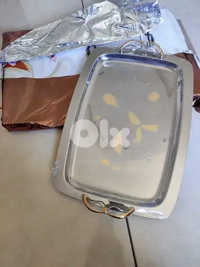 Serving tray