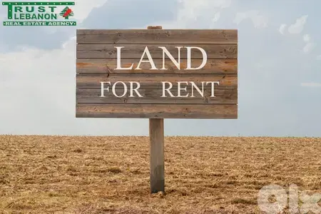 Prime location land for rent in Dbayeh 1400 Sqm
