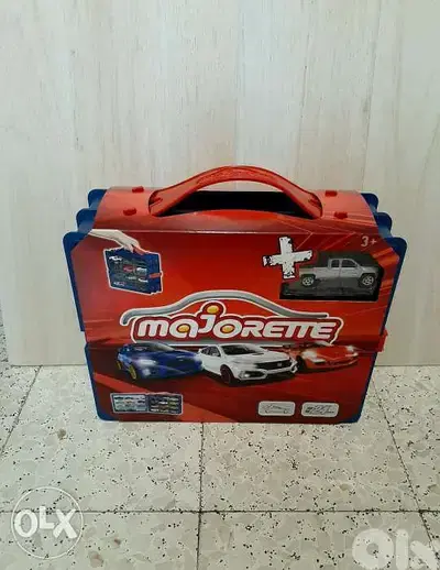 Majorette Carry Case.
