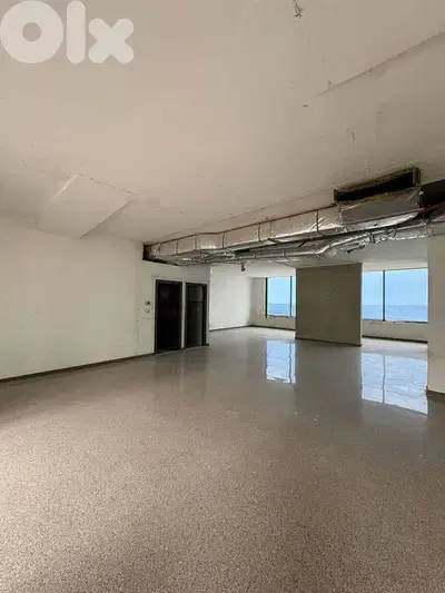 OFFICE IN THE HEART OF DOWNTOWN + SEA VIEW (180SQ) , (AC-900)
