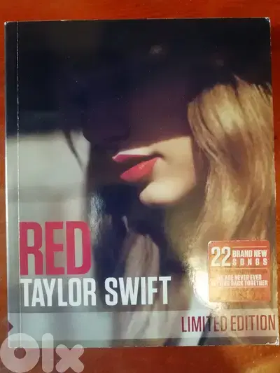 Taylor Swift "Red" album limited edition ( book + cd only )