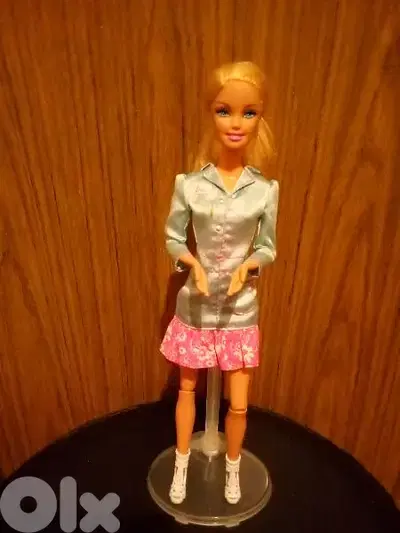 Barbie PUPPIES SWIMMING POOL Mattel Great doll Moves her Hands Up +Sh