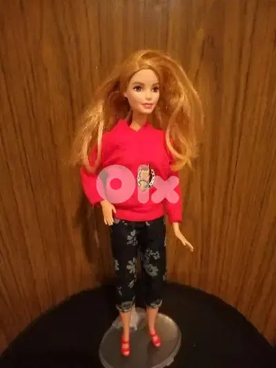 Barbie Mattel Great doll 2012 Bend legs in Outfit +Shoes=25$