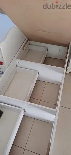 used twins bedroom
