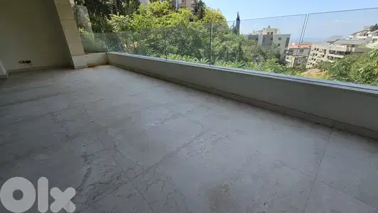 Apartment for sale in Yarzeh شقة للبيع في اليرزة