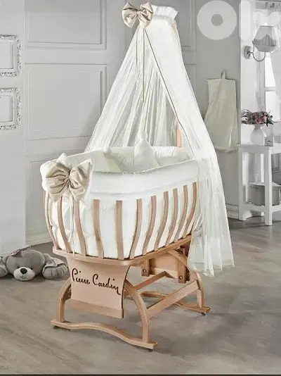 Pierre Cardin Baby Rocking Crib