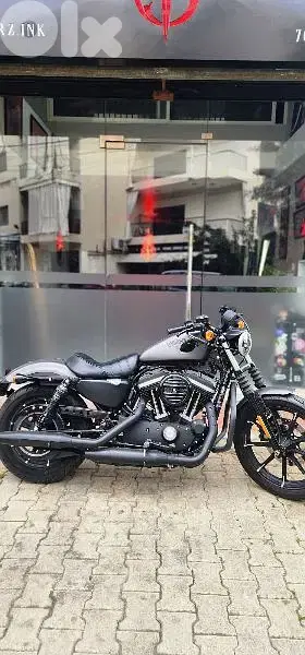 Iron 883 Harley Davidson