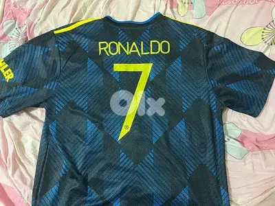 Ronaldo Manchester United 2021/22 third jersey Ronaldo Manchester United 2021/22 third jersey