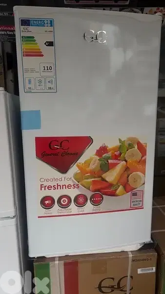 5 feet refregirator (minibar)  براد ٥ قدم