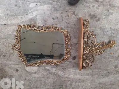كونسول نحاس مميز انتيك وجه رخام مع ٢ تعاليق انتيك قديم كونسول نحاس مميز انتيك وجه رخام مع ٢ تعاليق انتيك قديم
