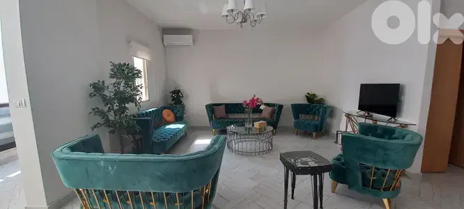 Office, center or polyclinic in strategic  point in Zalka for sale