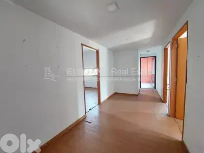 Office space available with 24/7 Electricity !