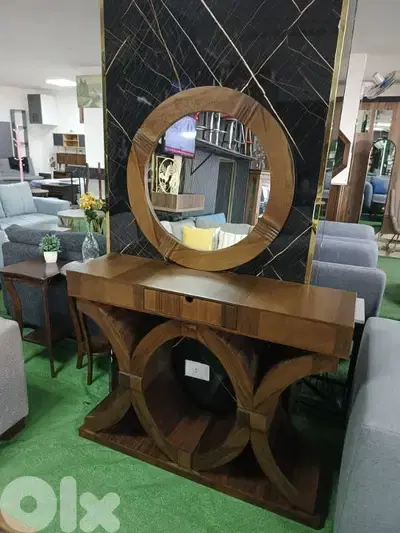 Console. with mirror كونسول موبيليا