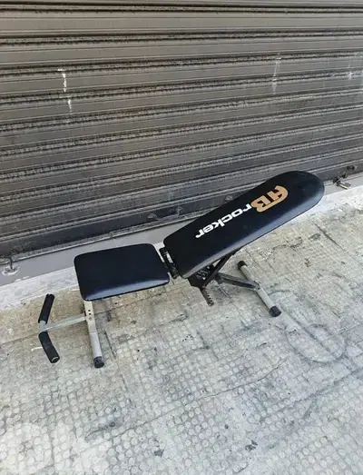 AB Rocker bench used like new 40$