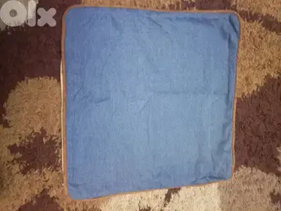 جوز تكايات جينز ٤ دولار
