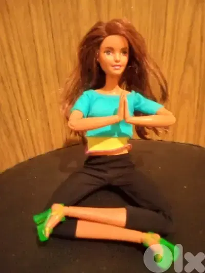MADE TO MOVE TERESA doll 22 JOINTS body parts in her Own wear=27$