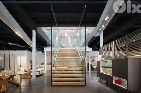 SPACIOUS SHOWROOM IN JNAH PRIME (3500SQ) 4 FLOORS , (JN-634)
