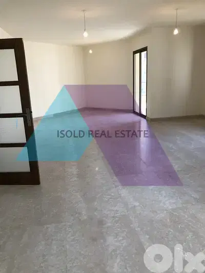 Apartment for sale in Ras Beirut, Hamra -  شقة للبيع في راس بيروت