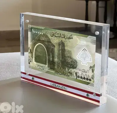 BEST GIFT lebanon, 100000 or 10000 in Plexi ليرة لبنان عملة