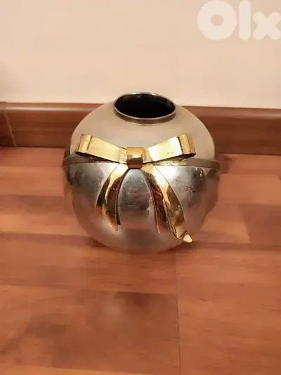 Decorative bowl